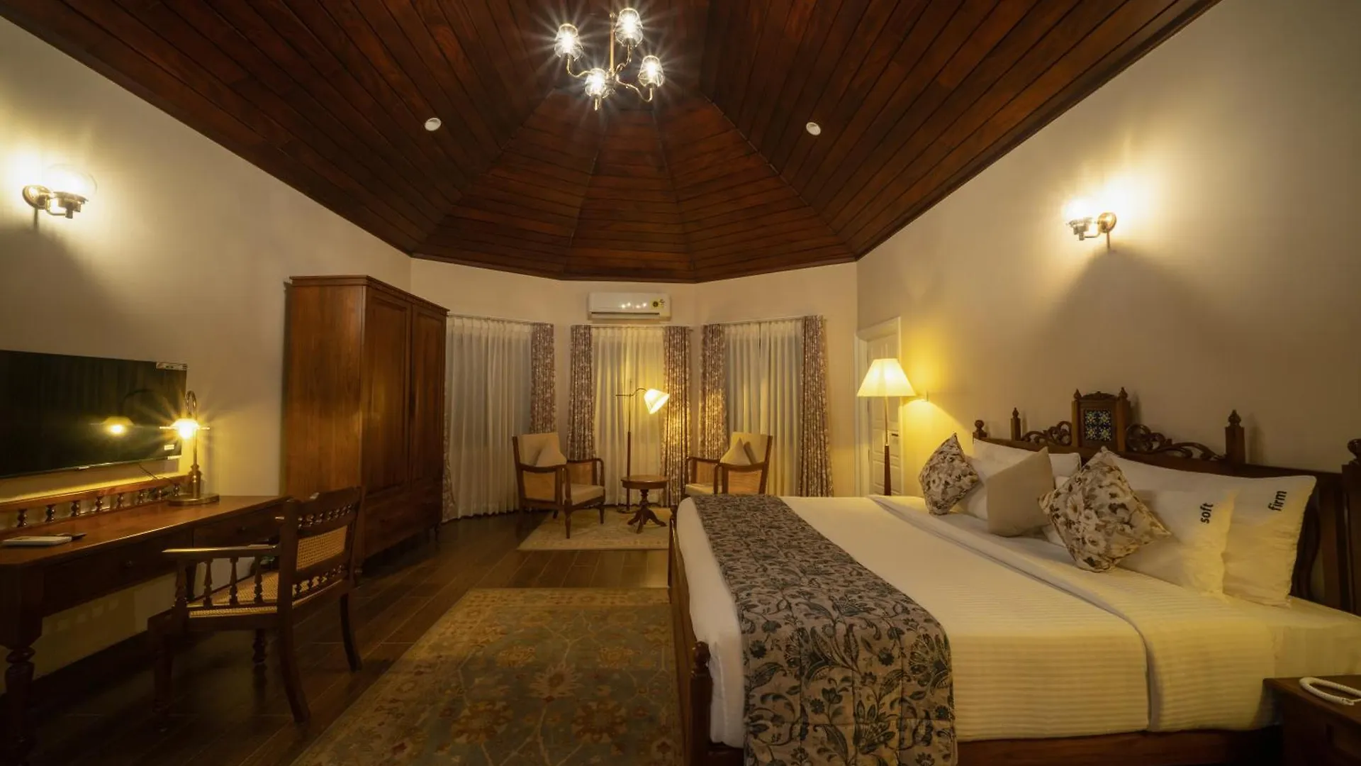 Hotel The Farside Munnar Suryanelli Resort