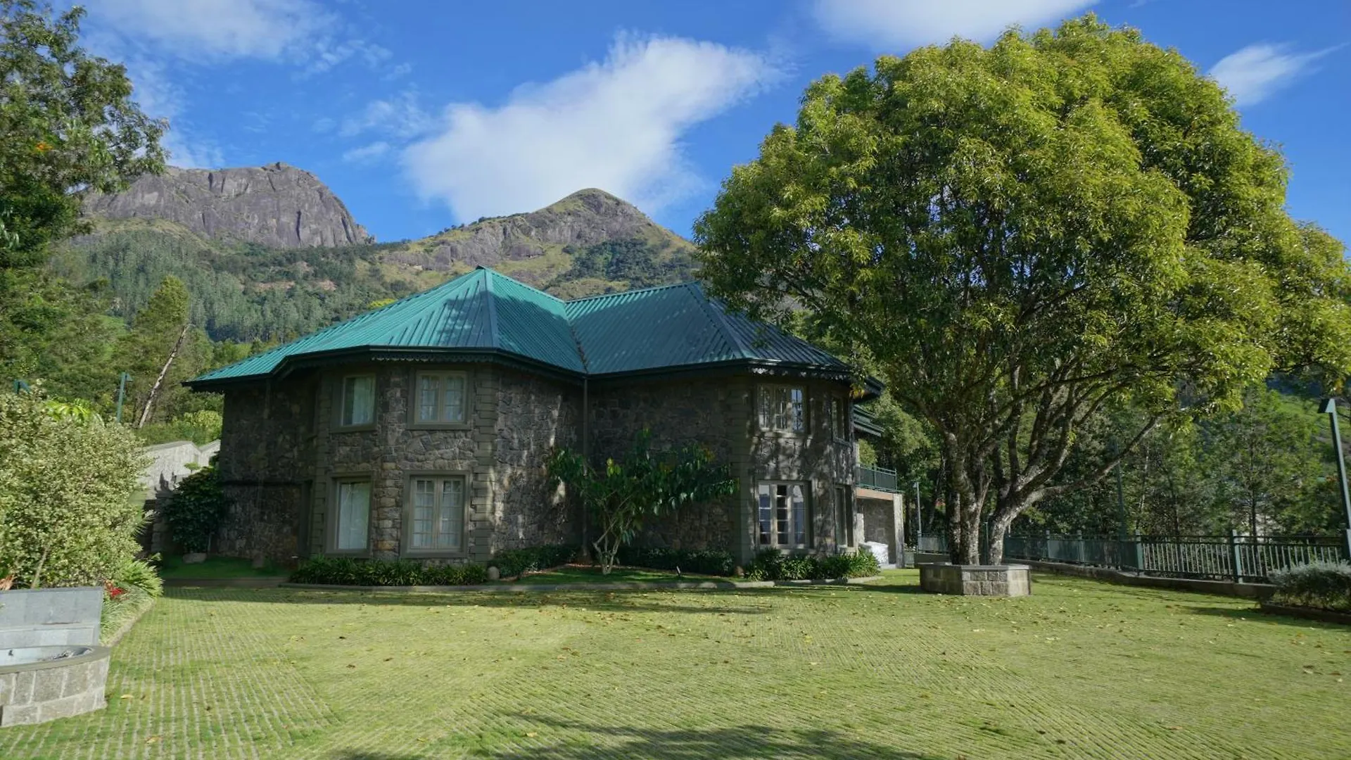 Hotel The Farside Munnar Suryanelli 0*,